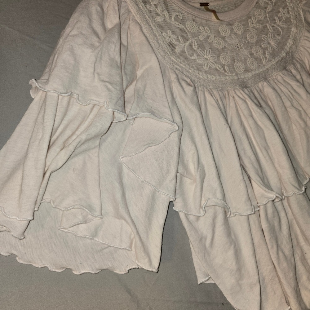 Free People Rose Party Tea Ruffle Blouse Small Ivory Embroidered Tiered Boho Top - Picture 4 of 9